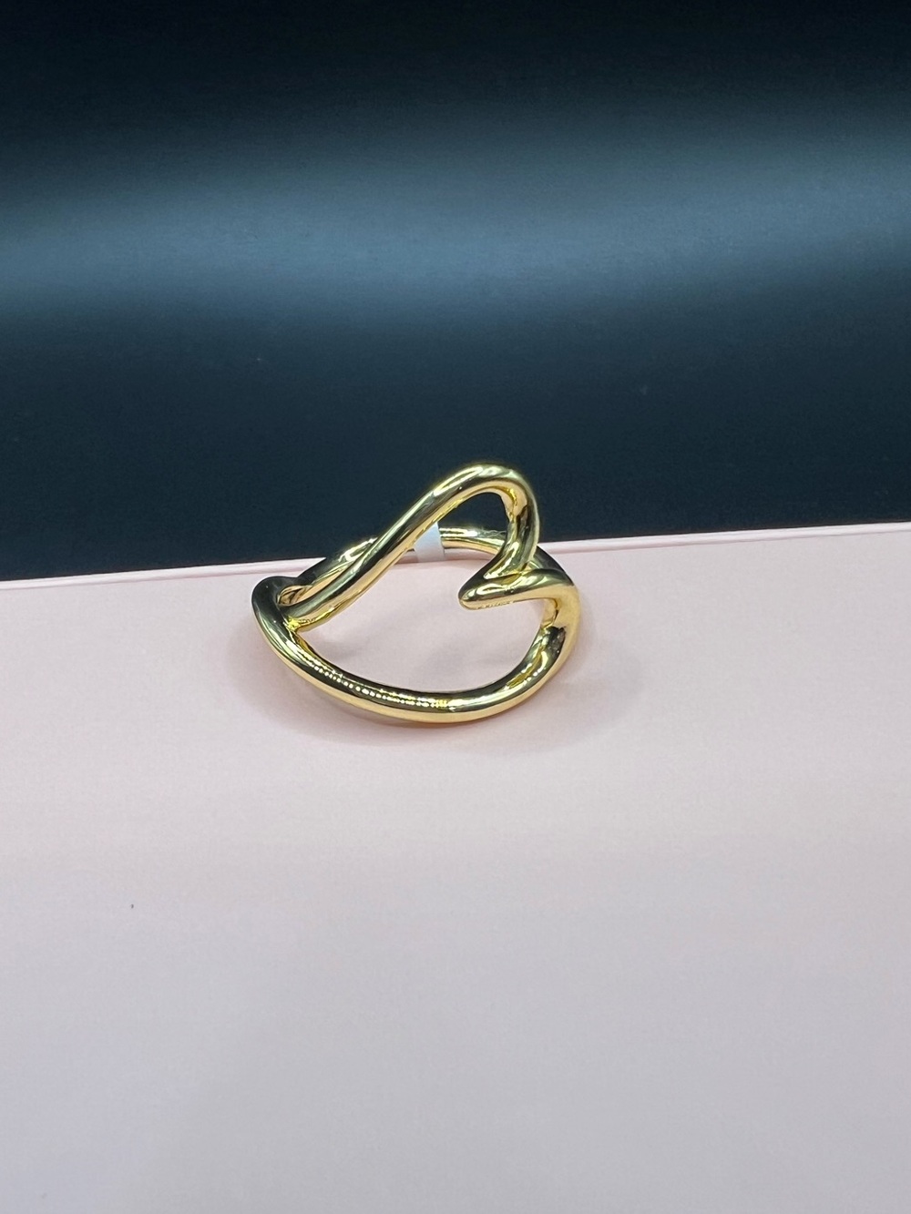 Organically Shaped Heart Ring, 14k gold plating, size: 58/ 8.5